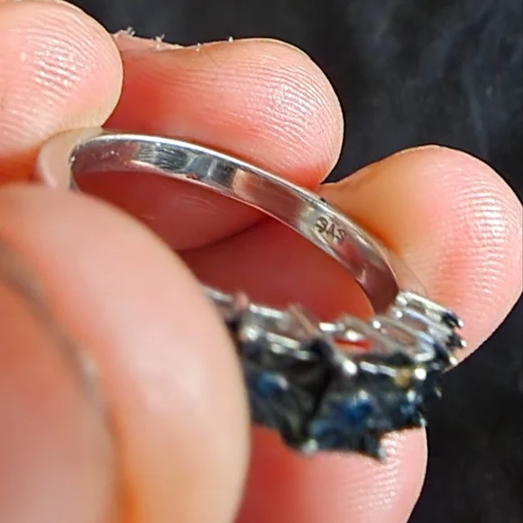 Ring - Picture 4 of 4